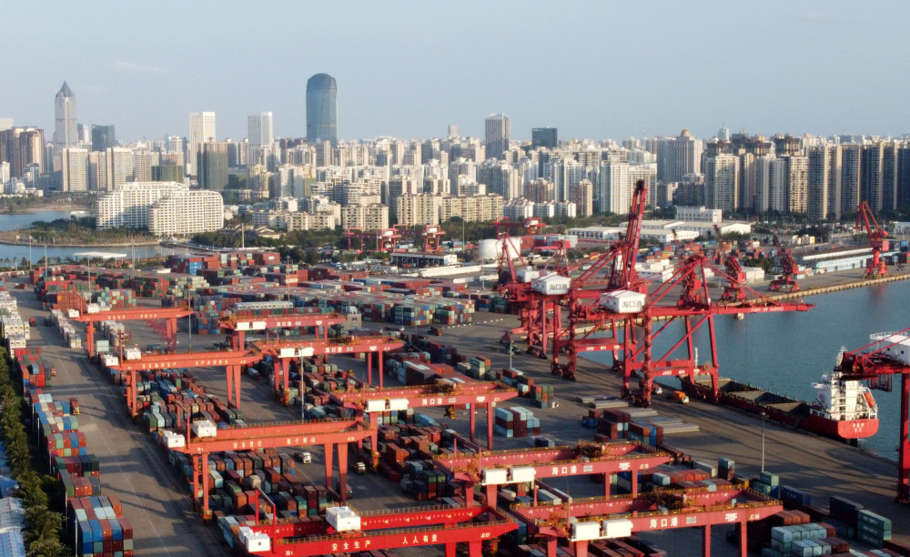 哈佛大學(xué):中國出口&ldquo;幾乎填補了全球產(chǎn)品的所有已知領(lǐng)域&rdquo;