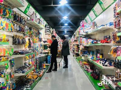 澄海政企聯(lián)動穩(wěn)外貿(mào)破困局 危中尋機(jī)，“云”采購助力玩具產(chǎn)業(yè)不停擺